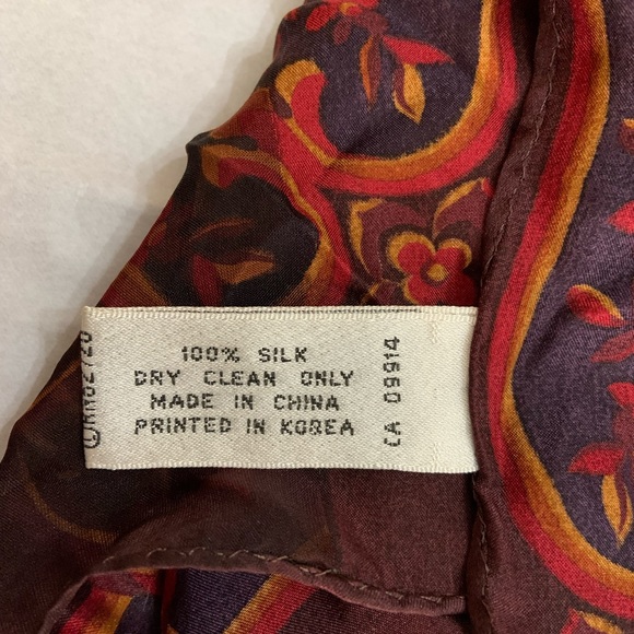 ADRIENNE VITTADINI floral scarf 100% silk - Picture 9 of 14